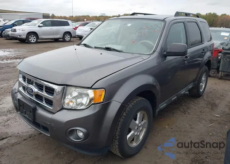 2010 Ford Escape Xlt из США, поврежденный, VIN 1FMCU0D71AKB52427